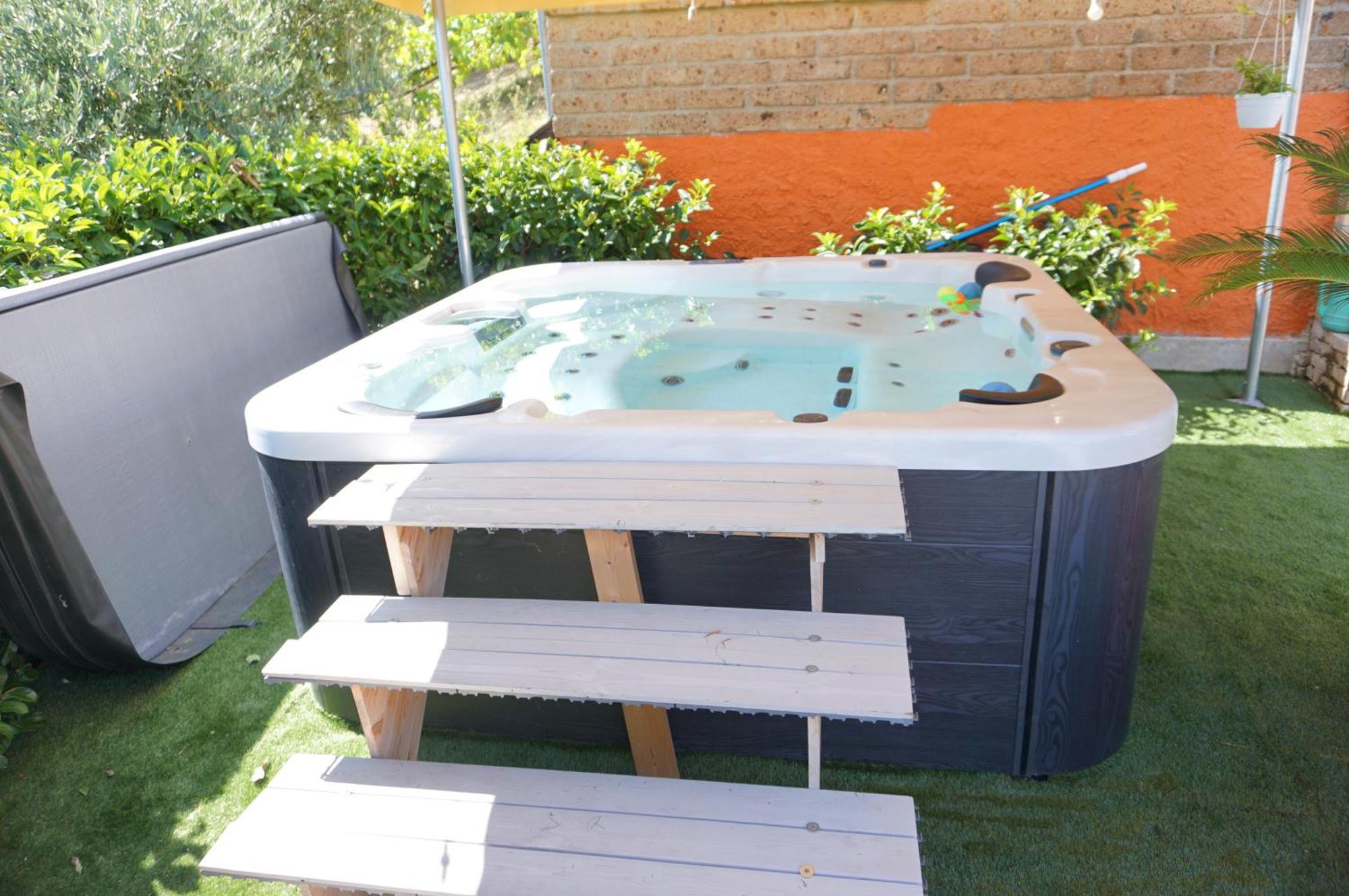 La Terrazza Motta Panzió Atri Kültér fotó