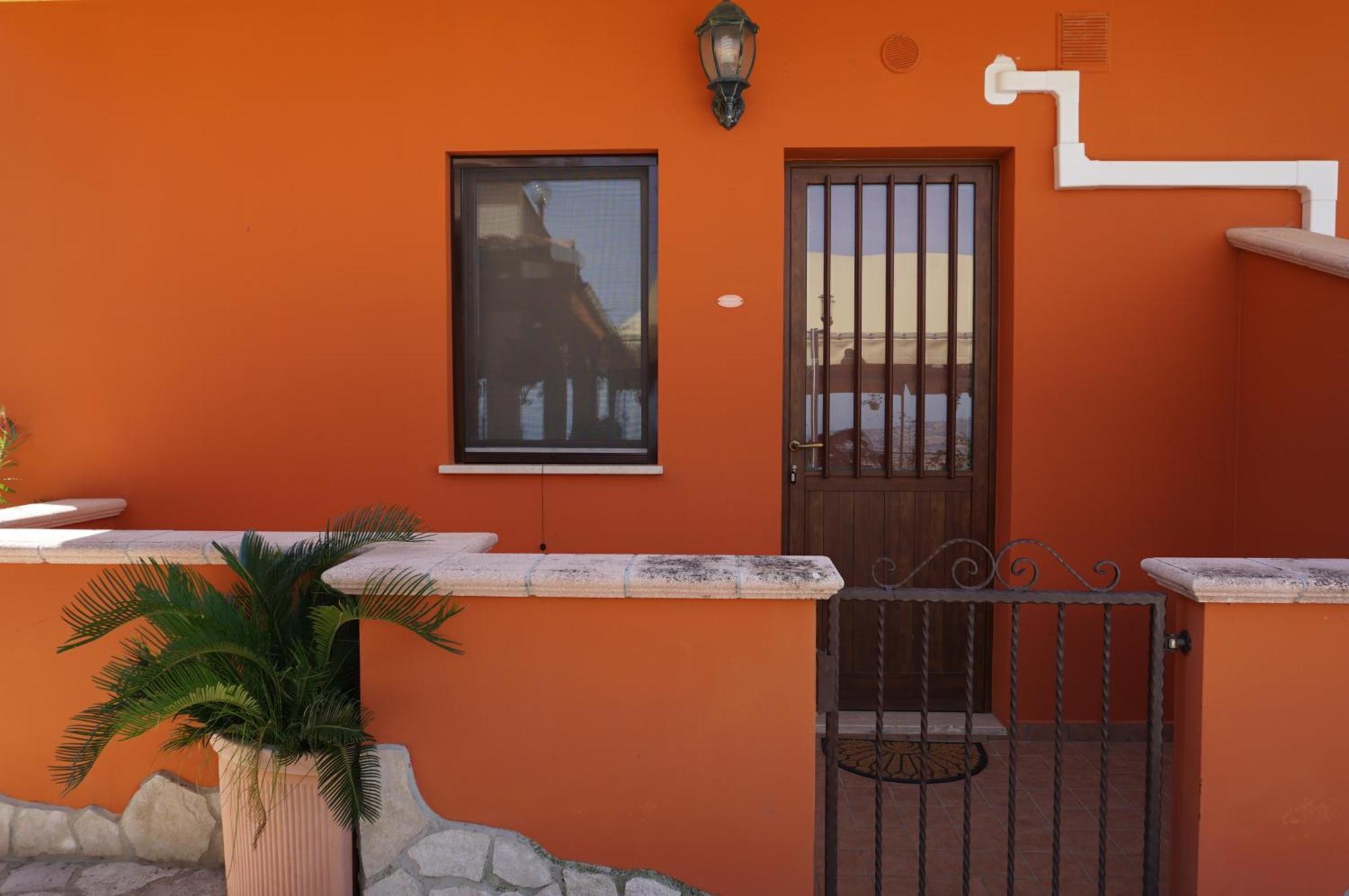 La Terrazza Motta Panzió Atri Kültér fotó