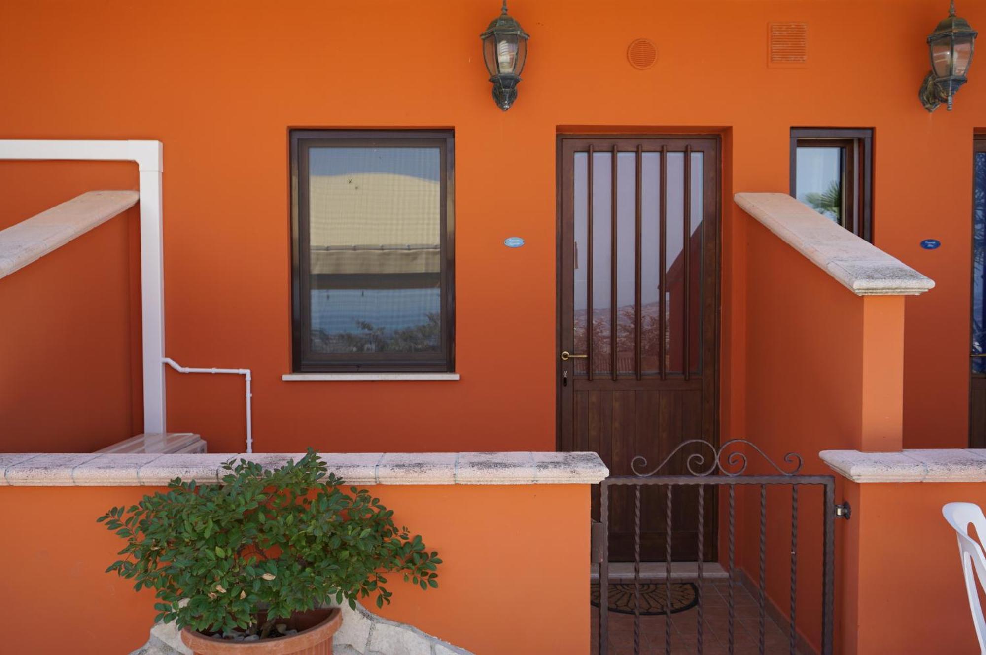 La Terrazza Motta Panzió Atri Kültér fotó