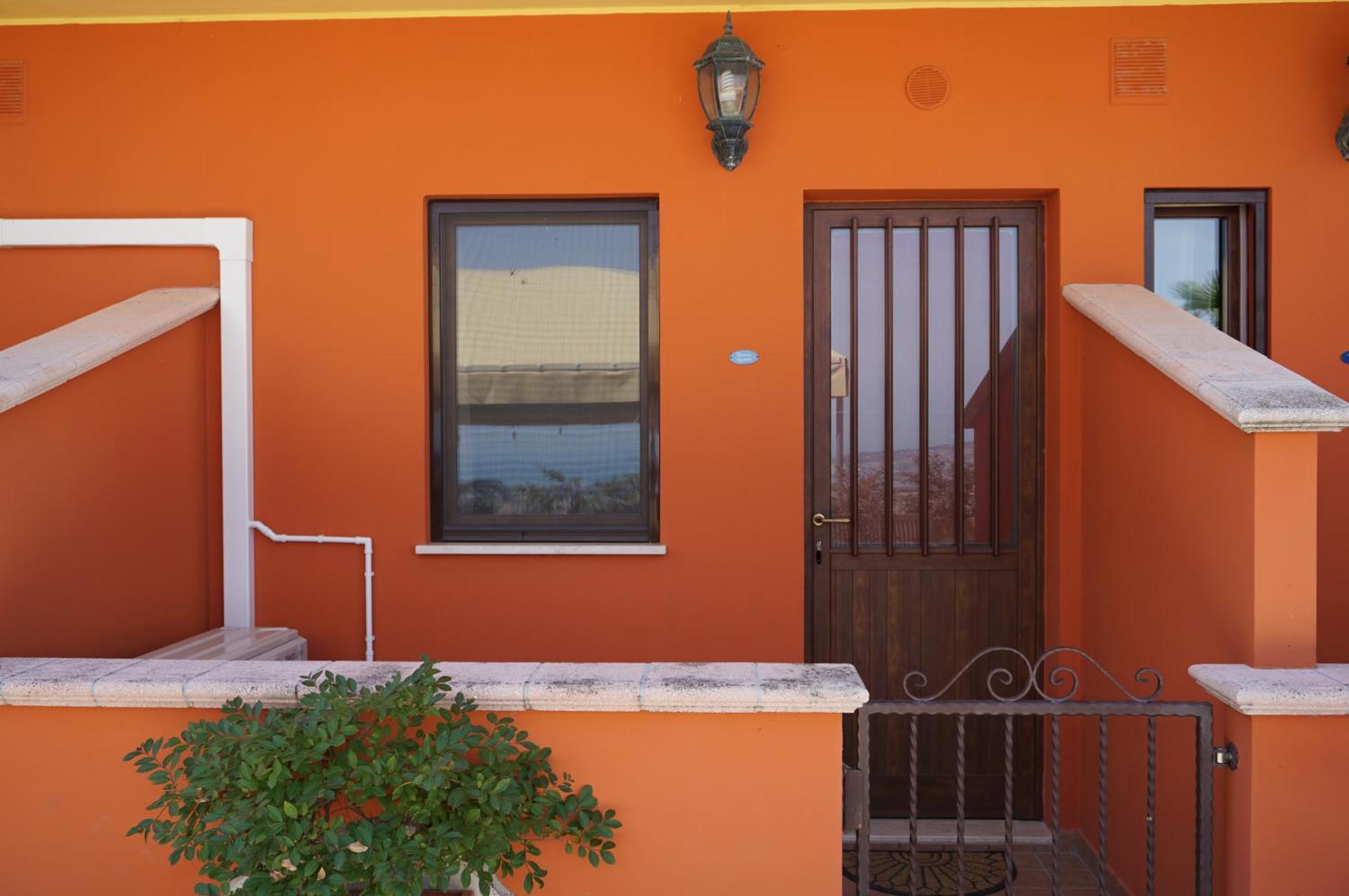 La Terrazza Motta Panzió Atri Kültér fotó